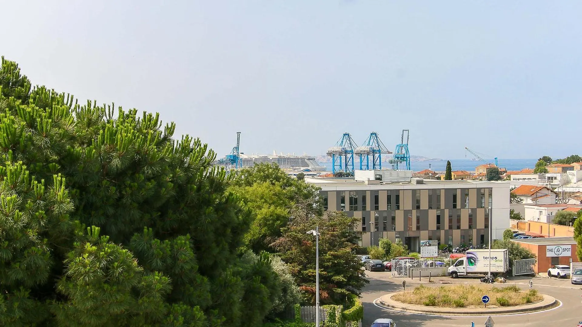B&B Hotel Marseille Estaque 2*,