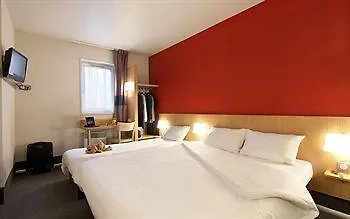 B&B HOTEL Marseille Estaque 2*,  France