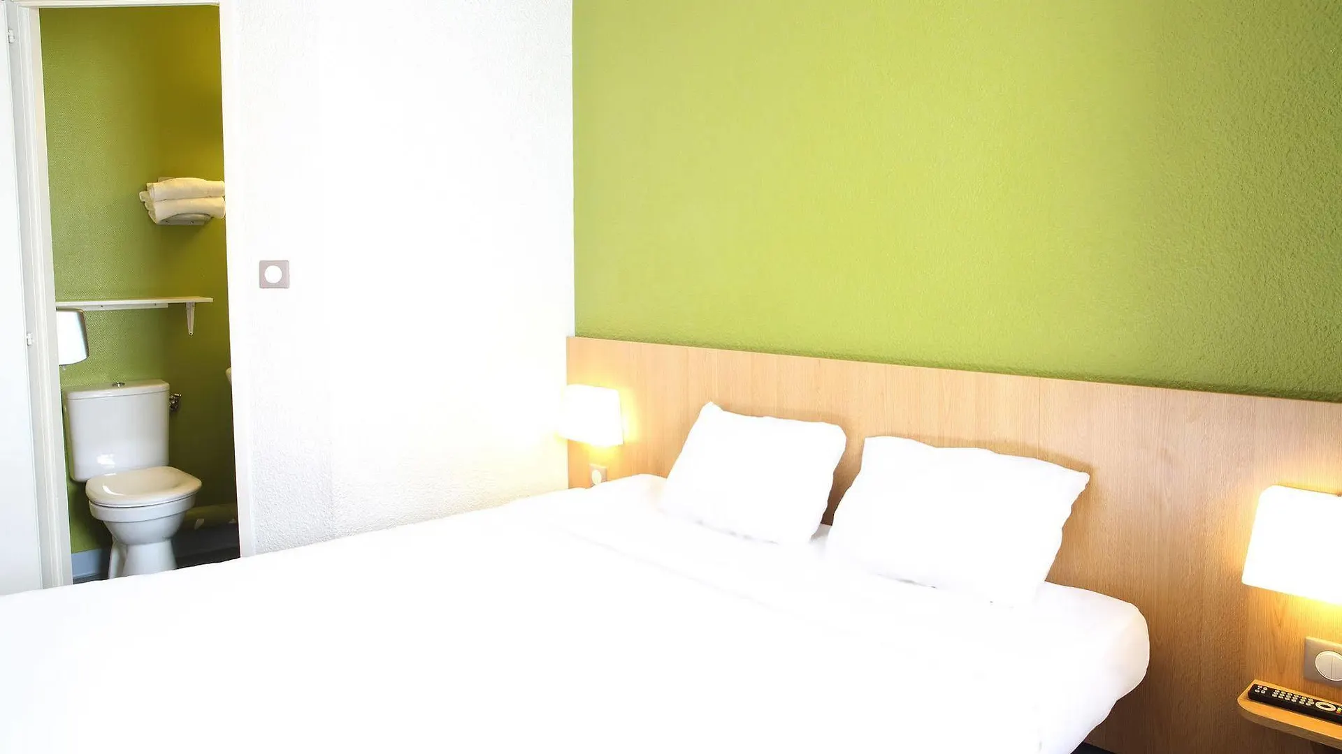 B&B HOTEL Marseille Estaque 2*,  France