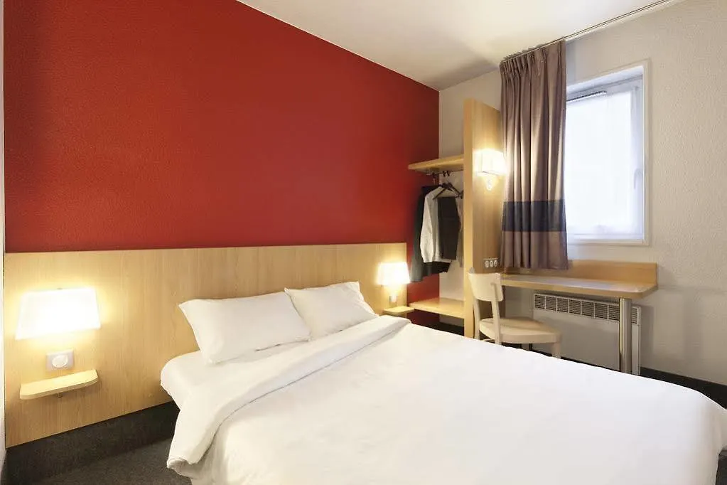 B&B HOTEL Marseille Estaque 2*,  France