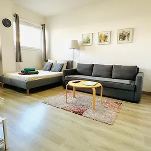 Appartement Joli Proche Plage, Vieux Port&palais Pharo