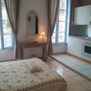 https://le-logis-de-la-cathedrale.midi-pyreneeshotels.com